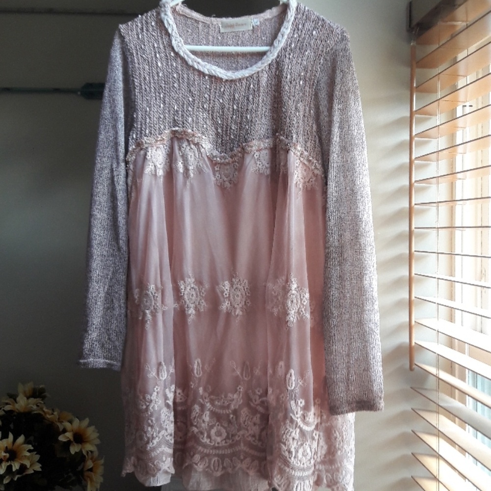 Simply couture zulily sweater/ blouse